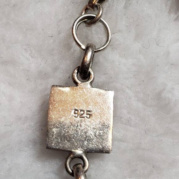 Vintage Mother of Pearl 925 stamped Bracelet. - Picture 3 of 5